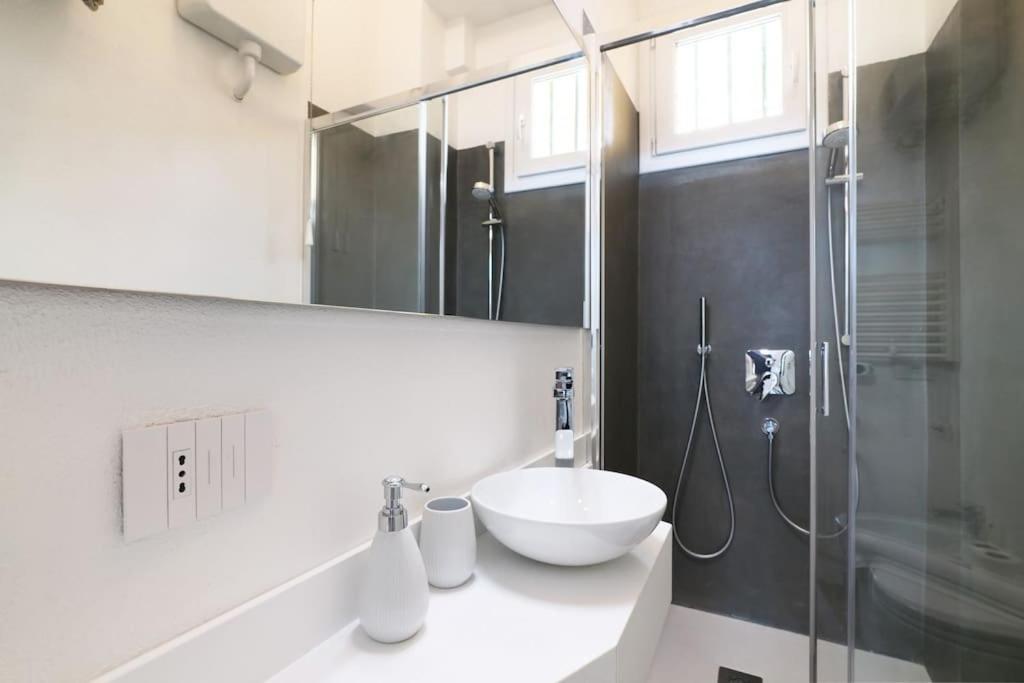 Primopiano - Ripa B Apartment Milan Luaran gambar